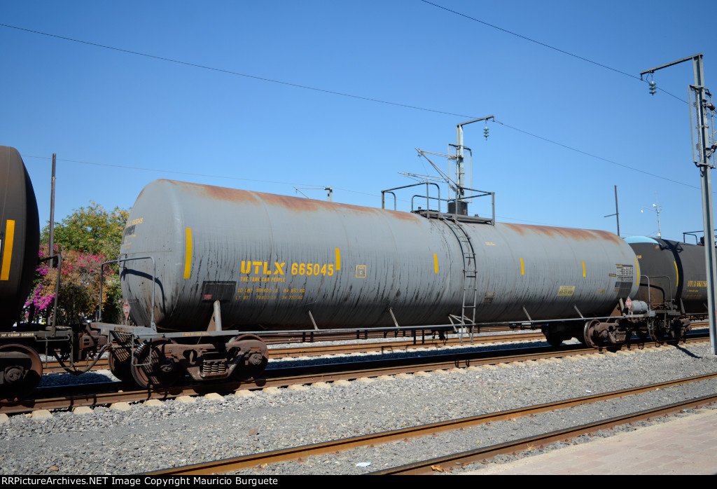 UTLX Tank Car